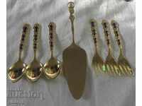 Gold-plated 24 karat cutlery - forks, spoons and spatula