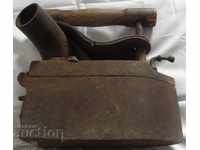 OLD VERY RARE GERMAN IRON IRON WITH MANY MARKINGS