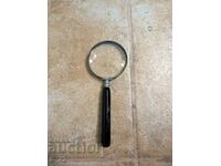 Collector's magnifying glass